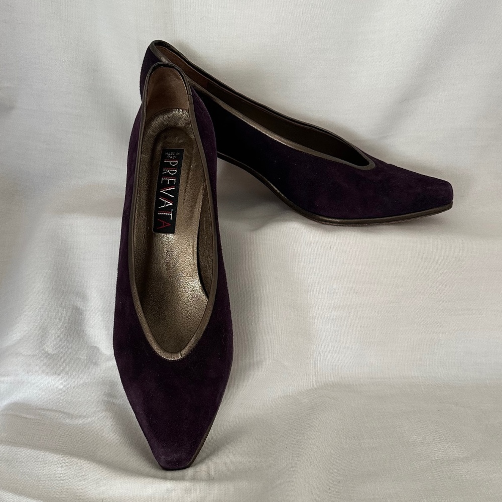 Prevata Vintage Purple Suede Pumps